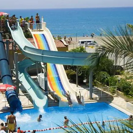 Aydinbey Famous Resort