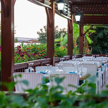 Aydinbey Famous Ośrodek wypoczynkowy 5*